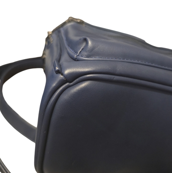 Chic Navy Faux-Leather Mini Backpack with Playful Face Detail - Picture 9 of 15